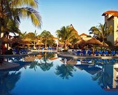 Sandos playacar beach resort Riviera Maya