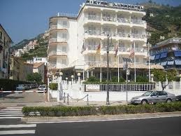 Hotel Pietra Di Luna