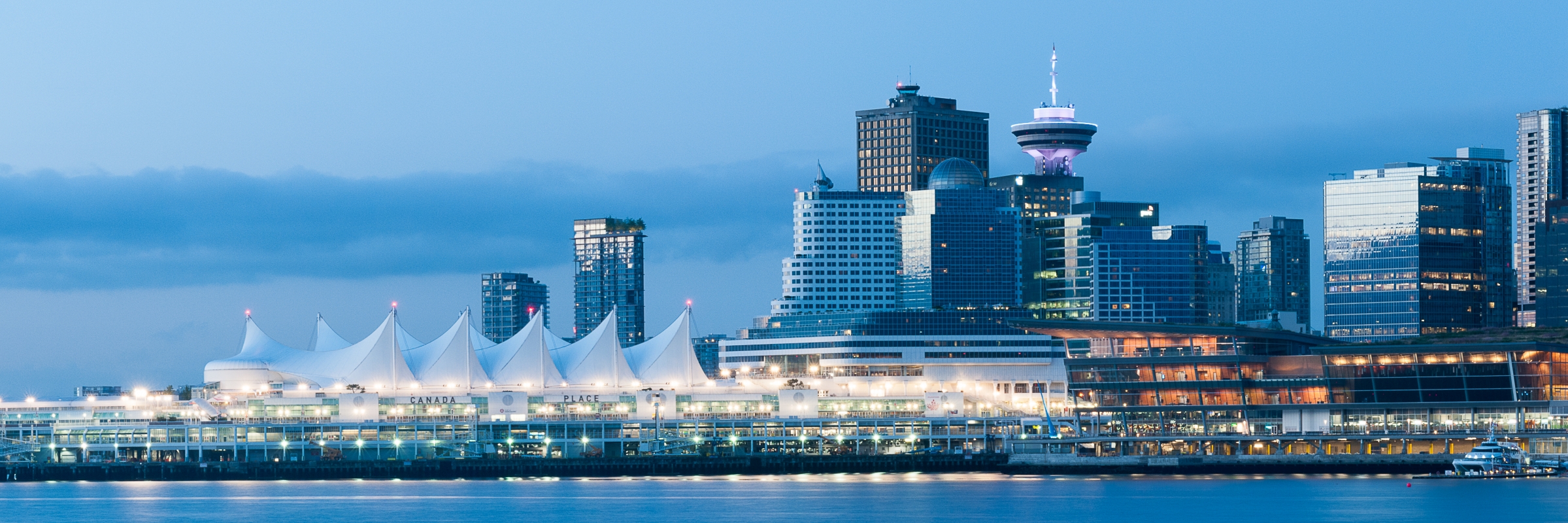 Round Trip flight from Toronto (YYZ) to Vancouver (YVR)